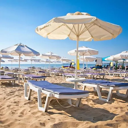2-bedroom, 1- Living With Folding Divan, With Swimming Pool And Terrace Sunny Beach